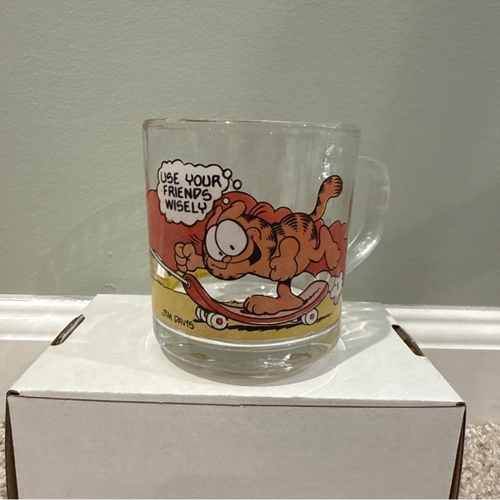 Garfield Odie Glass Mug Cup McDonald's Use Your Friends Wisely Vtg 1978